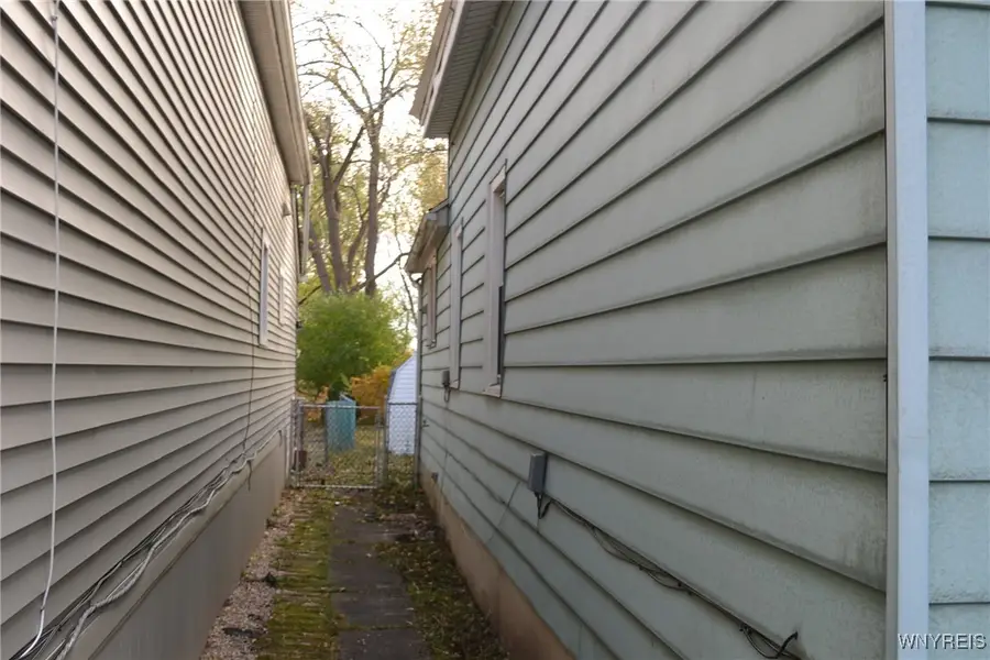 1003 Walden Avenue, Buffalo, NY 14211 - Image #3