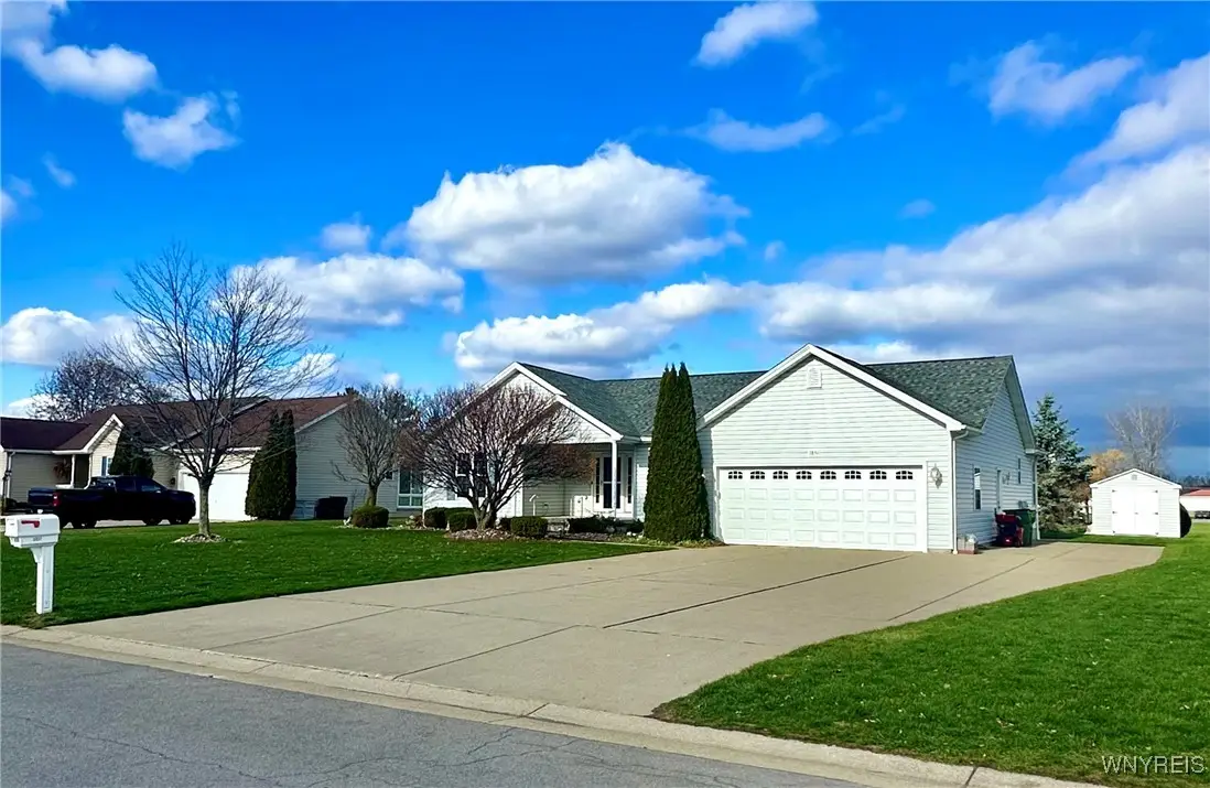 3851 Stone Ridge Road, North Tonawanda, NY 14120 - Image #1