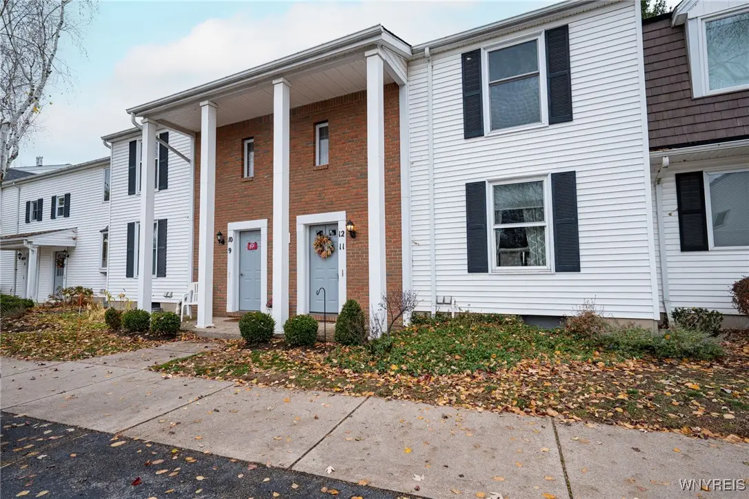 4745 Chestnut Ridge Road #12, Buffalo, NY 14228 - Image #1