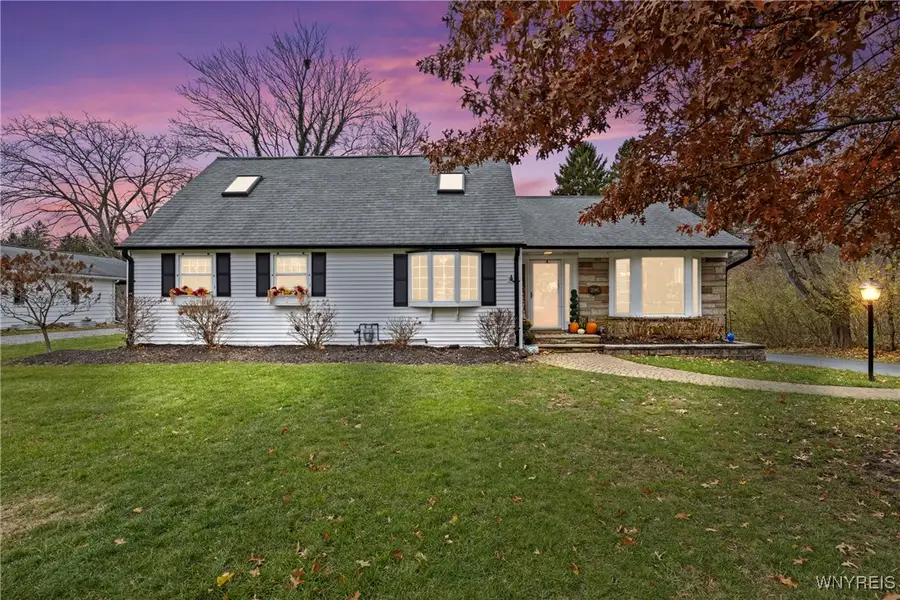 296 Pomander, East Aurora, NY 14052 - Image #2