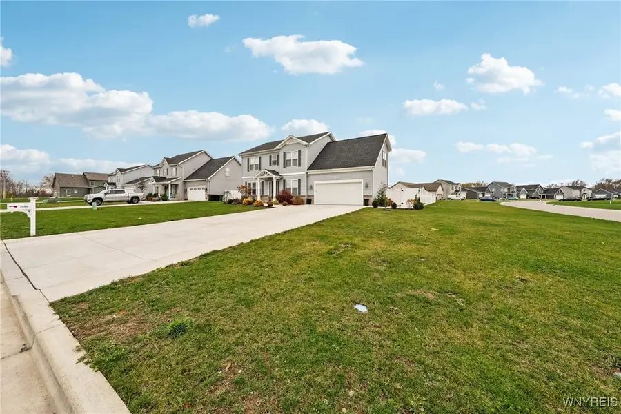 2899 Brookfield Drive, Sanborn, NY 14132 - Image #2