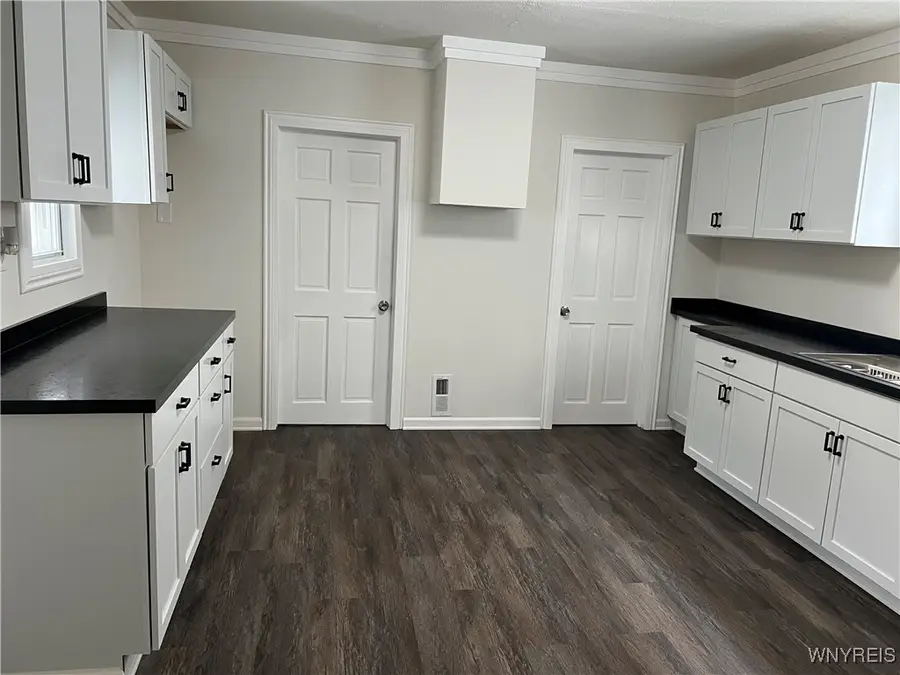 189 Gates Street, Buffalo, NY 14212 - Image #2