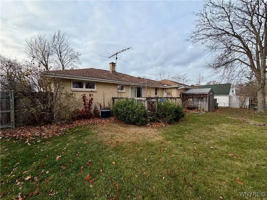 5559 Stilwell Road, Hamburg, NY 14075 - Image #3