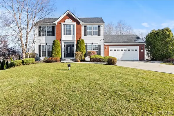 2181 Fox Chase Road, Lake View, NY 14085