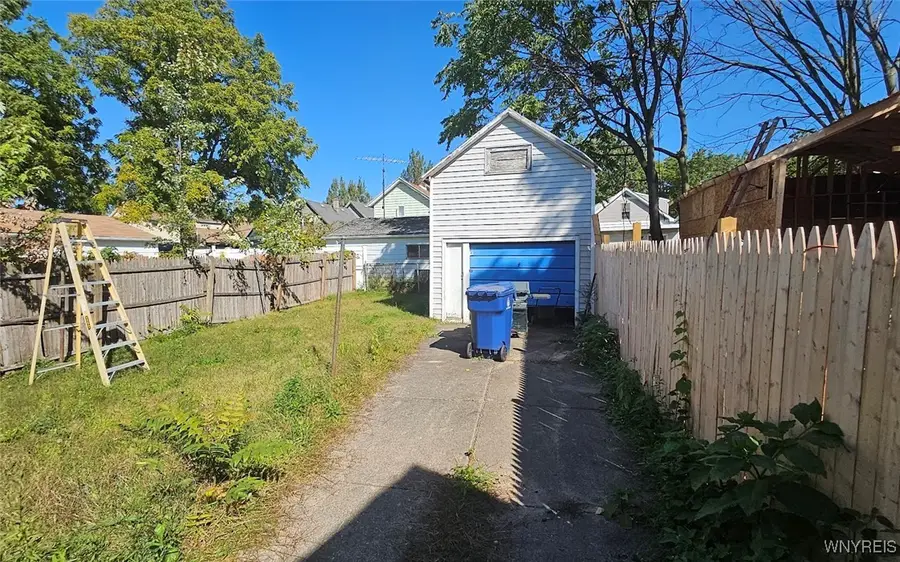 33 Schiller Street, Buffalo, NY 14206 - Image #2