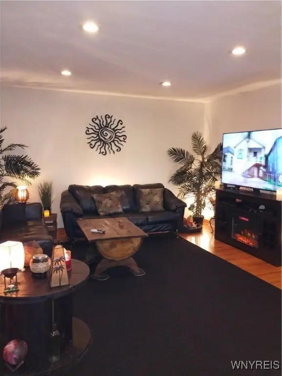 2467 Forest Avenue, Niagara Falls, NY 14301 - Image #3