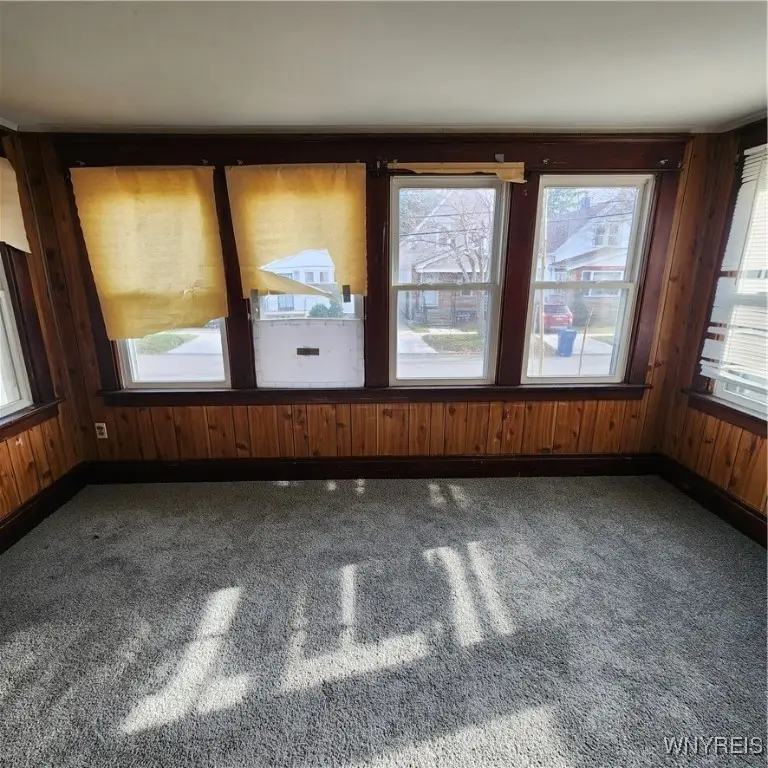 102 Carl Street, Buffalo, NY 14215 - Image #3