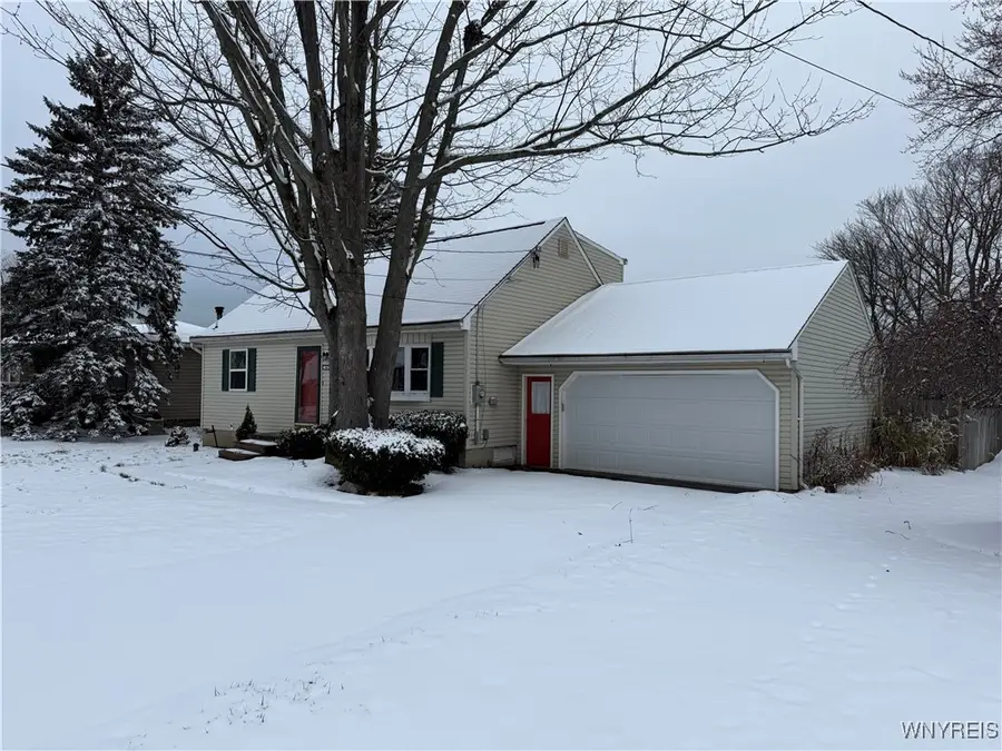 3870 Harvard Street, Hamburg, NY 14075 - Image #2