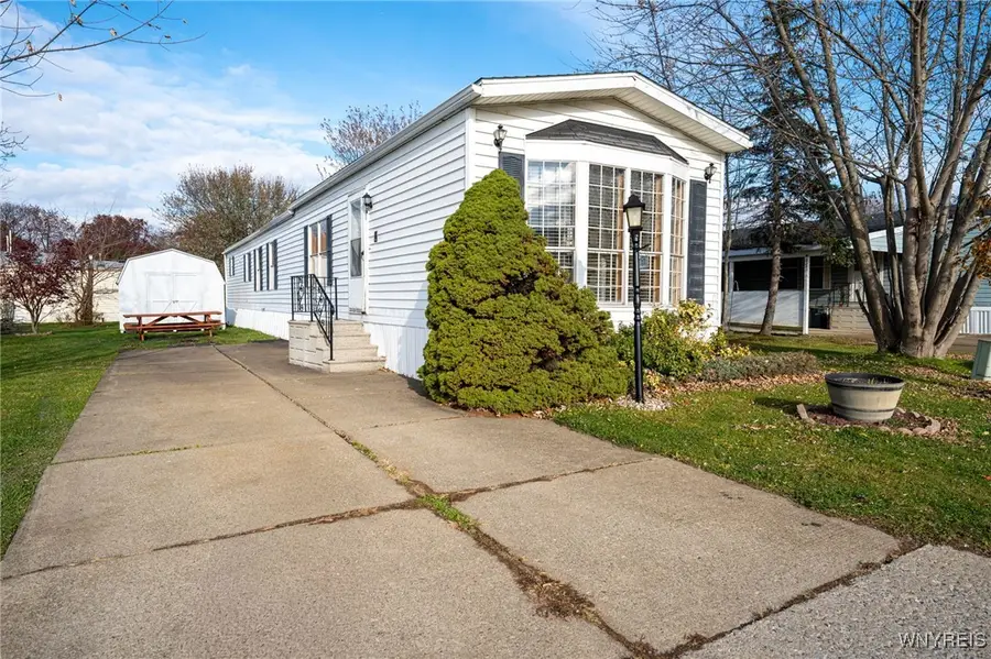 17 Rippleway Drive, Hamburg, NY 14075 - Image #2