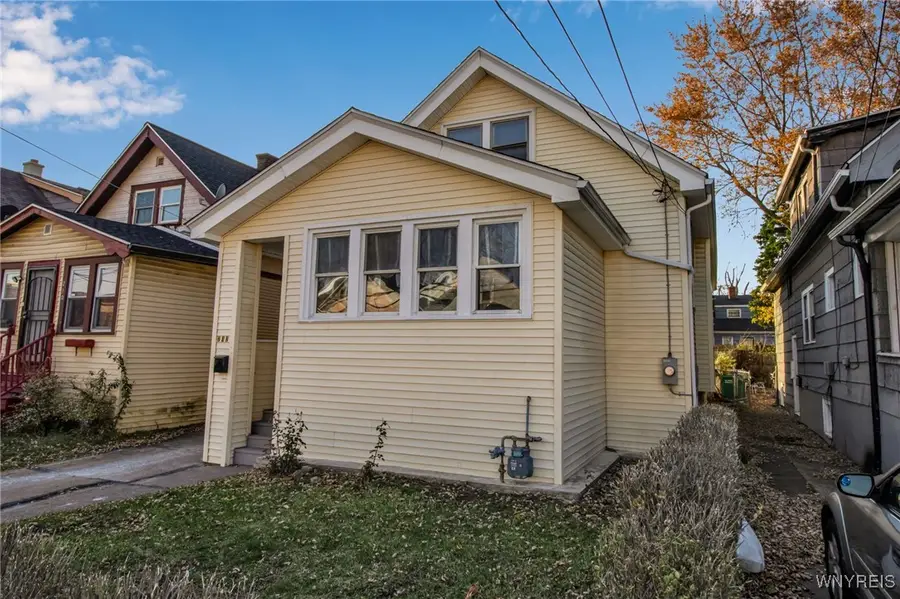 212 Roslyn Street, Buffalo, NY 14215 - Image #2