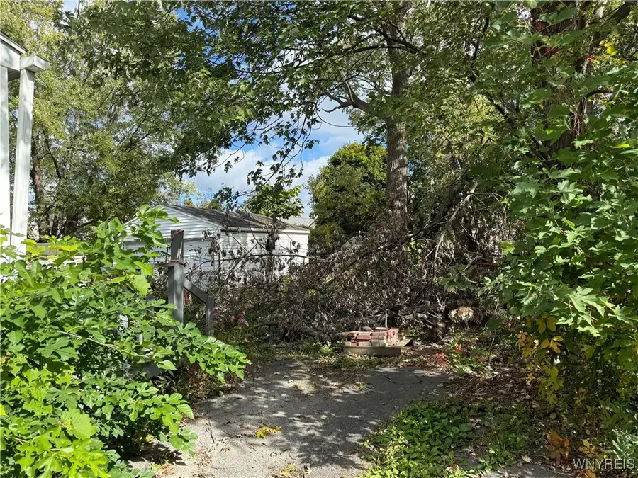 253 Gold Street, Buffalo, NY 14206 - #2