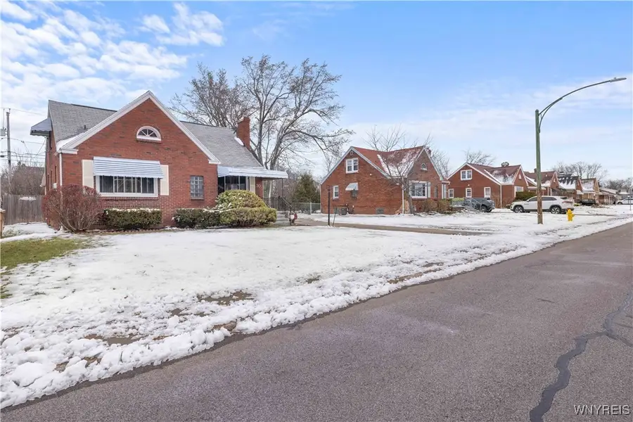 70 Tudor Road, Buffalo, NY 14215 - Image #3