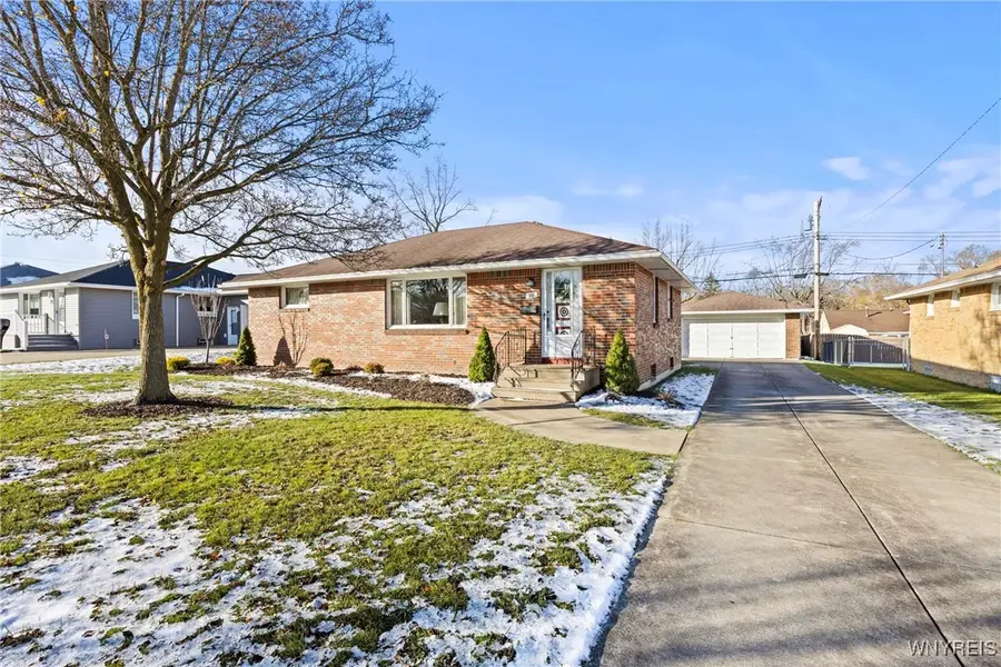 28 Larkwood Road, Buffalo, NY 14224 - Image #2