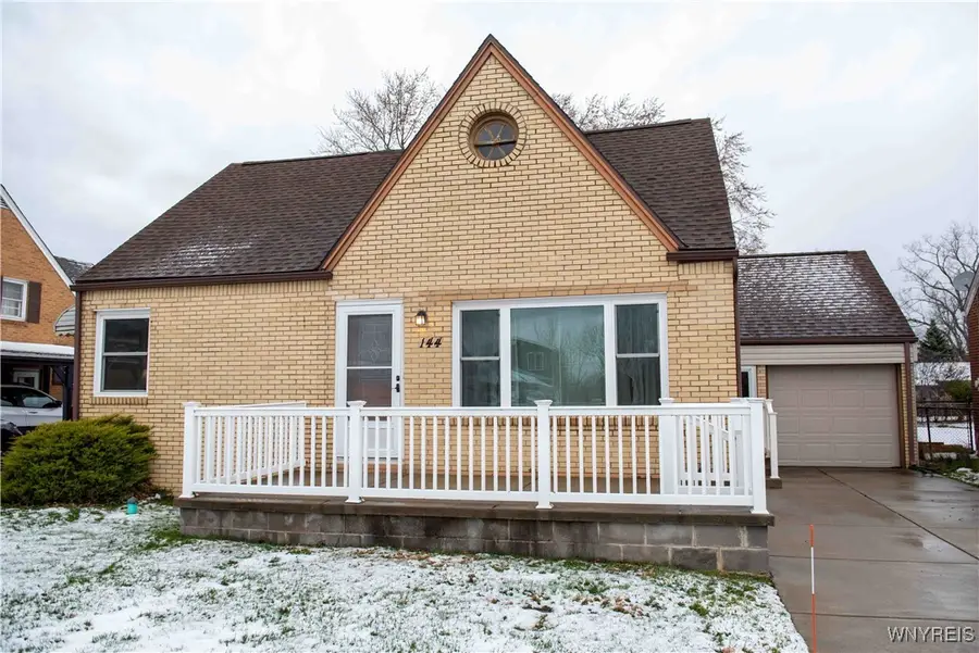 144 E Milnor Avenue, Buffalo, NY 14218 - Image #2