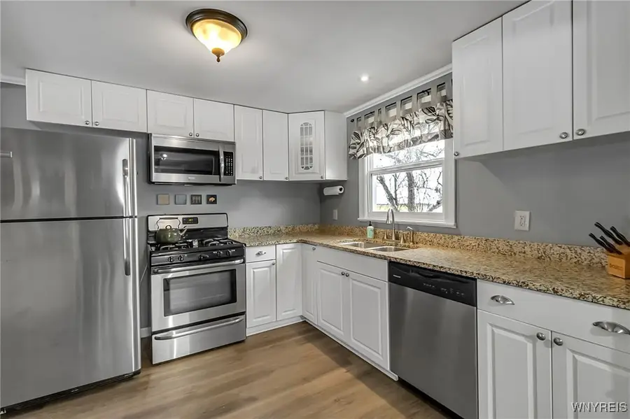 89 Ellicott Road, West Falls, NY 14170 - Image #3