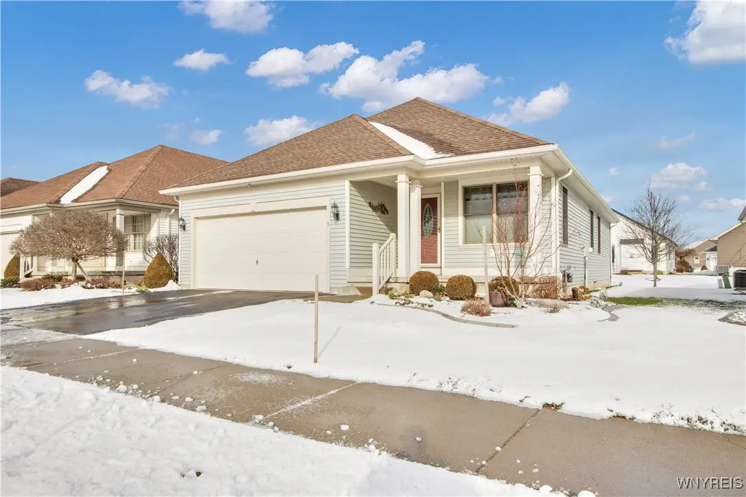 5 Saint Davids Road, Lancaster, NY 14086 - Image #1