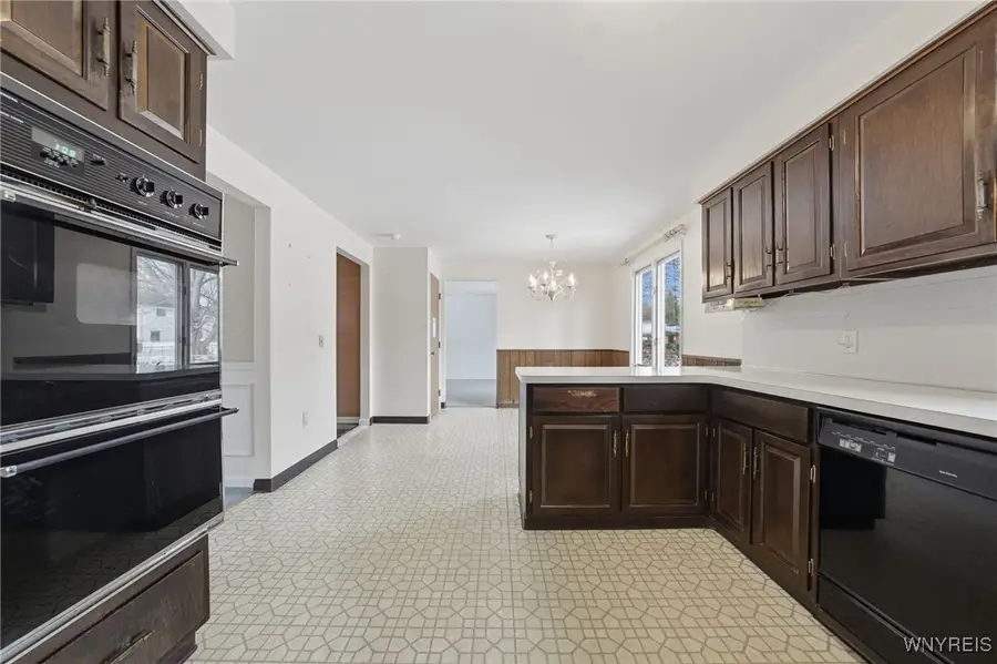 60 Patton Place, Buffalo, NY 14221 - Image #2