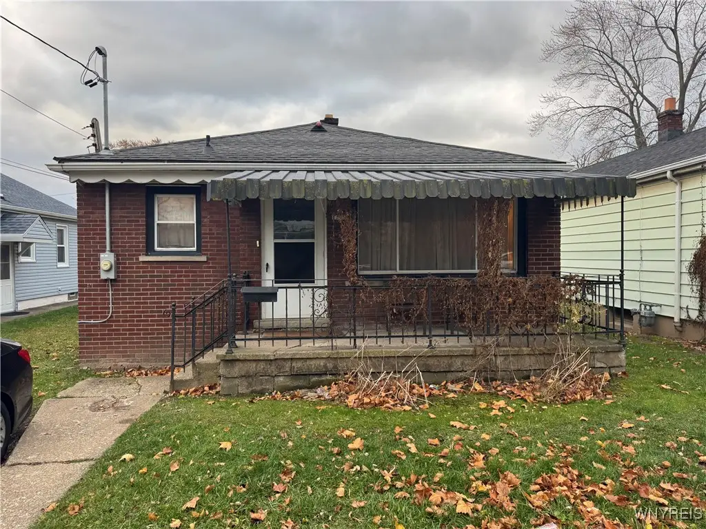 1133 Whitney Avenue, Niagara Falls, NY 14301 - Image #1