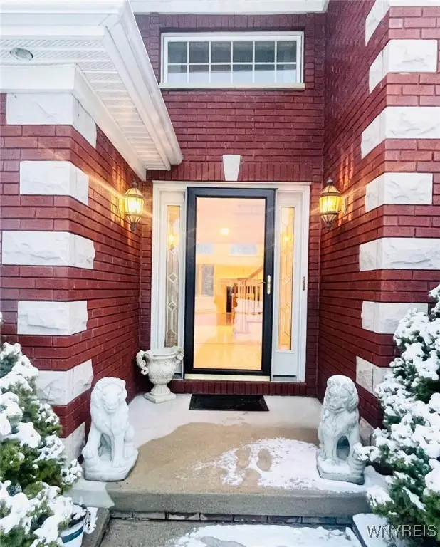 9688 Carmelo Court, Clarence Town, NY 14032 - Image #3