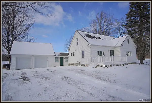 6182 Royalton Center Road, Akron, NY 14001