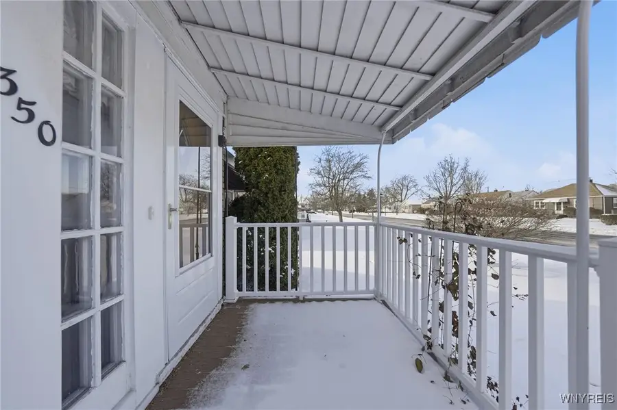 350 W Girard Boulevard, Buffalo, NY 14217 - Image #3