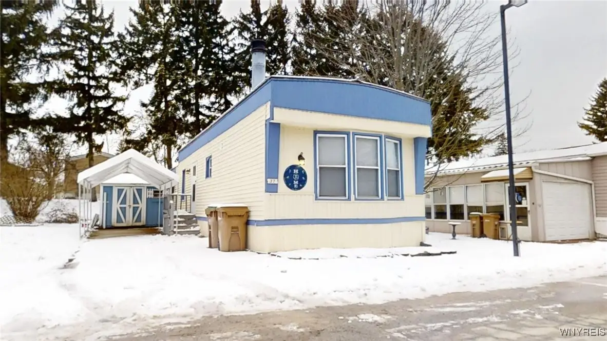 37 Jenny Court, Cheektowaga, NY 14225 - Image #1