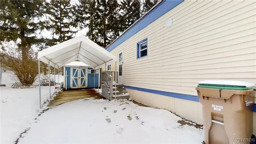 37 Jenny Court, Cheektowaga, NY 14225 - Image #3