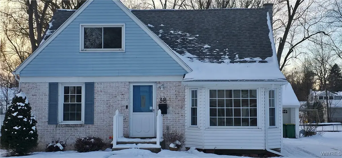 38 Martha Place, Hamburg, NY 14075 - Image #1