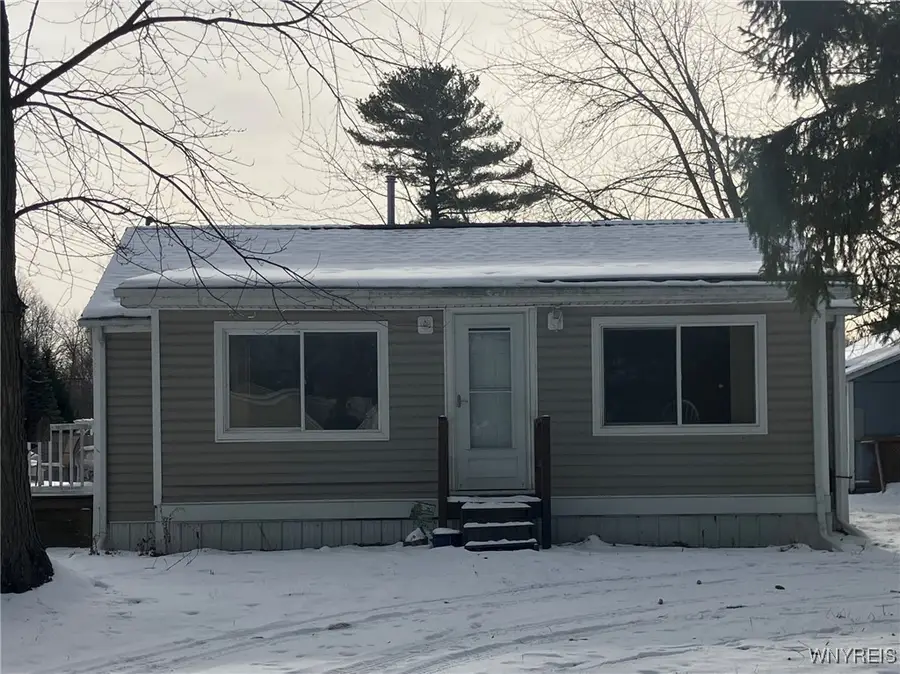 215 W Sterling Avenue, Angola, NY 14006 - Image #3