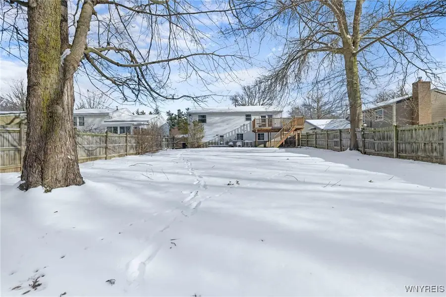 378 Denrose Drive, Buffalo, NY 14228 - Image #2