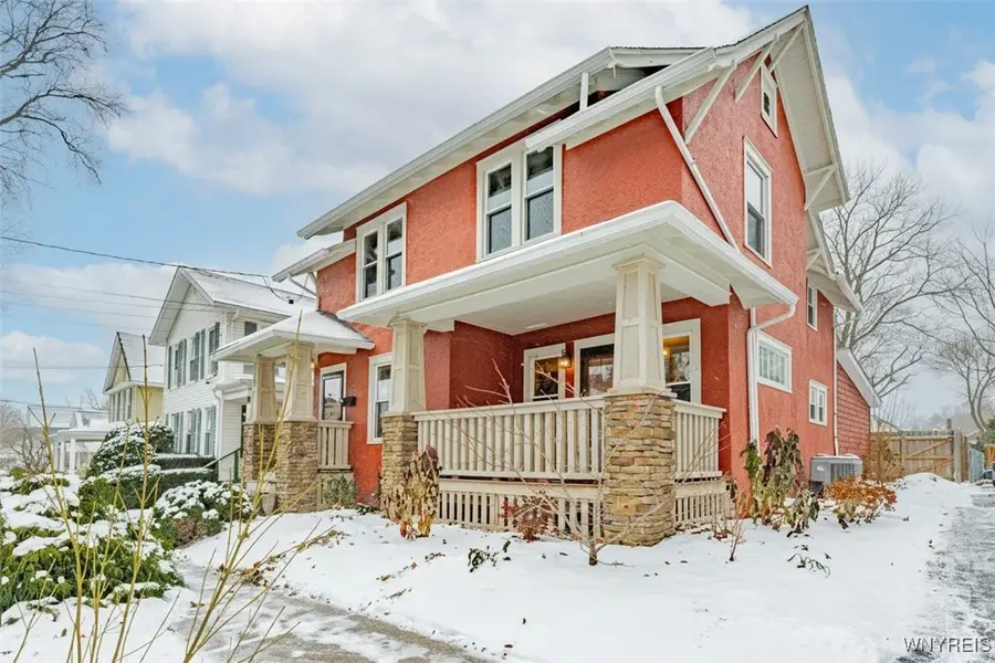 26 Maple Street, Lockport, NY 14094 - Image #2