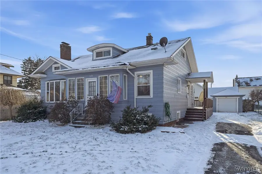 29 Grove Avenue, Lockport, NY 14094 - Image #2