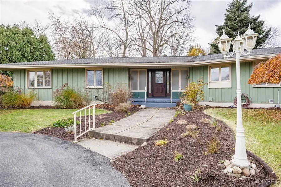 1 White Springs Circle, Geneva, NY 14456 - Image #3