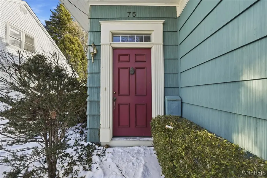 75 Potter Avenue, Orchard Park, NY 14127 - Image #2