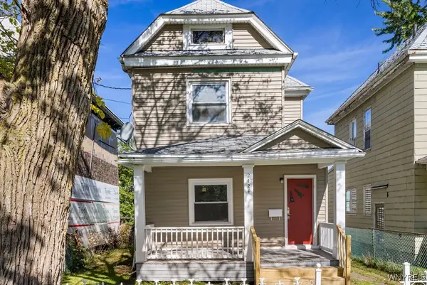 2424 Cudaback Avenue, Niagara Falls, NY 14303