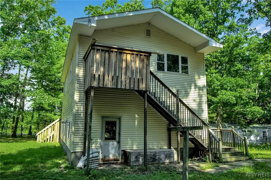 9247 Coffee Hill Road, Dansville, NY 14437 - Image #2