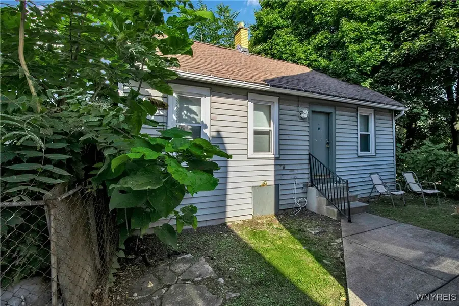 52 Locust Street, Buffalo, NY 14204 - Image #3