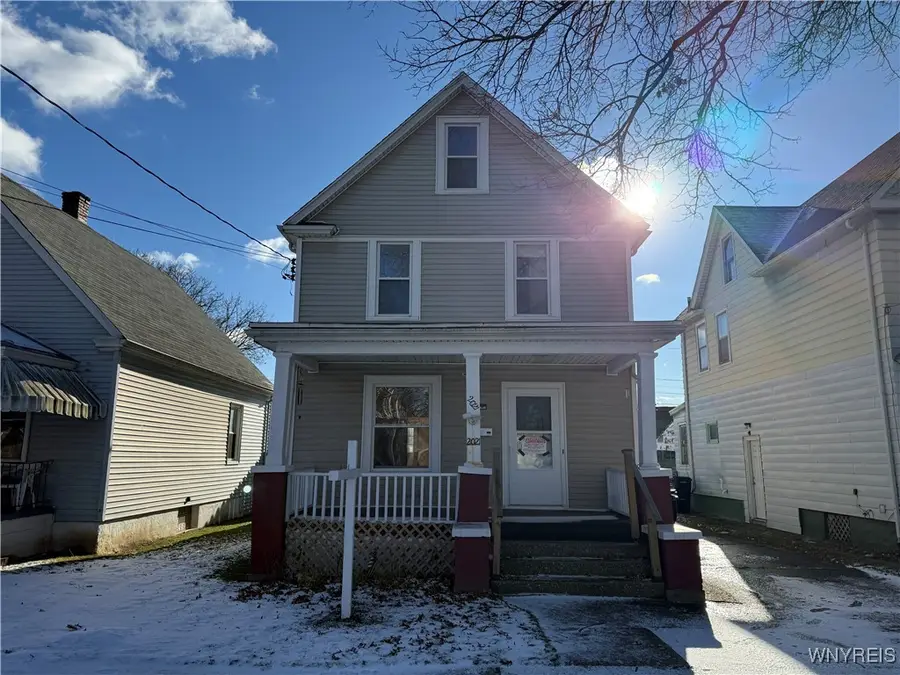 2021 Grand Avenue, Niagara Falls, NY 14301 - Image #2