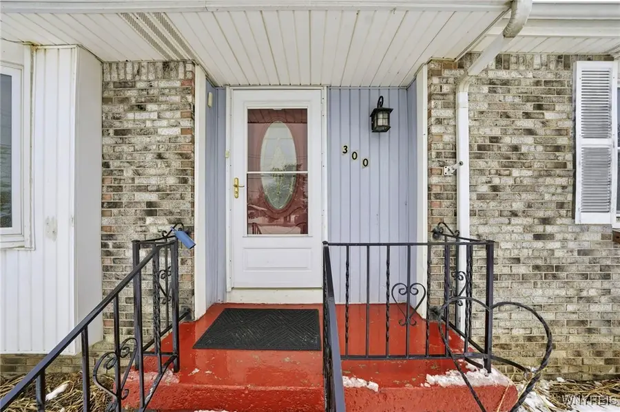 300 Westwood Road, Lancaster, NY 14086 - Image #3