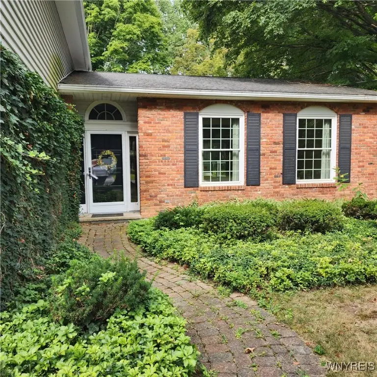 96 W Edgewood Drive, Springville, NY 14141 - Image #2