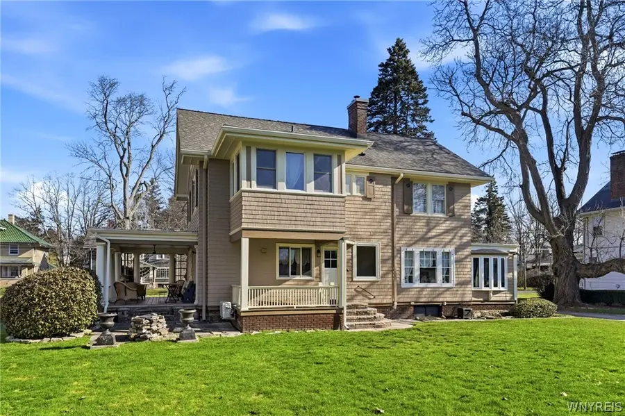 727 W Center Street, Medina, NY 14103 - #2