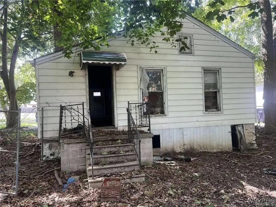 2313 15th Street, Niagara Falls, NY 14305 - #2