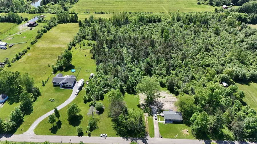 7714 Decker Road, Derby, NY 14047 - #3