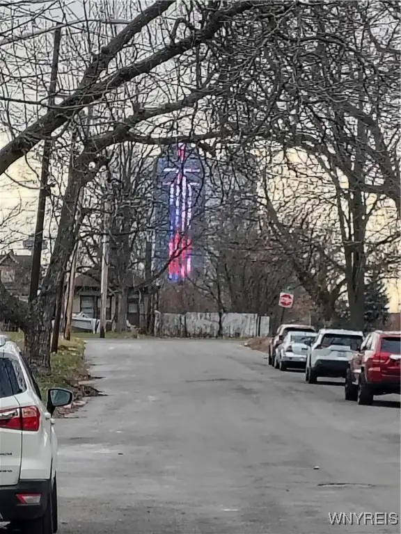 1745 Cudaback Avenue, Niagara Falls, NY 14303 - Image #2