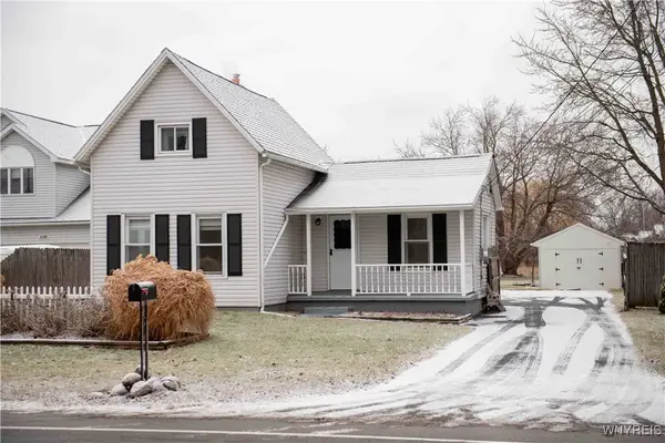 5300 Lake Avenue, Orchard Park, NY 14127