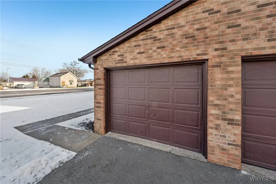 621 French Road #R, Buffalo, NY 14227 - Image #3