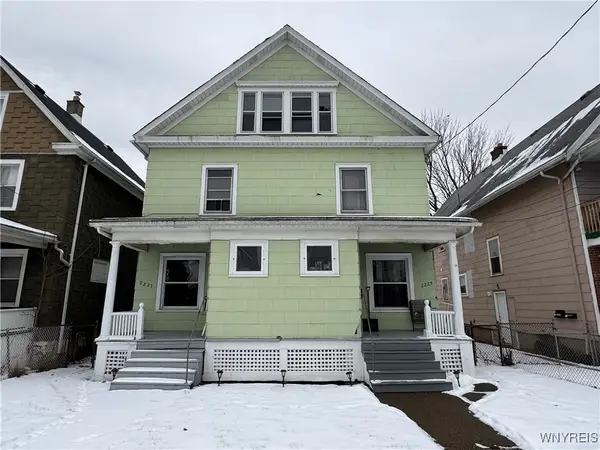 2225 Whitney Avenue, Niagara Falls, NY 14301