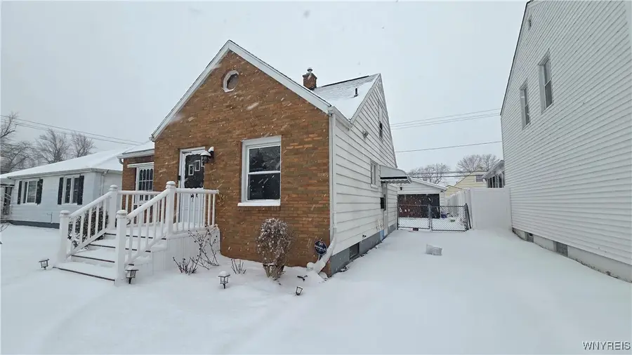 12 Delta Road, Buffalo, NY 14226 - Image #2