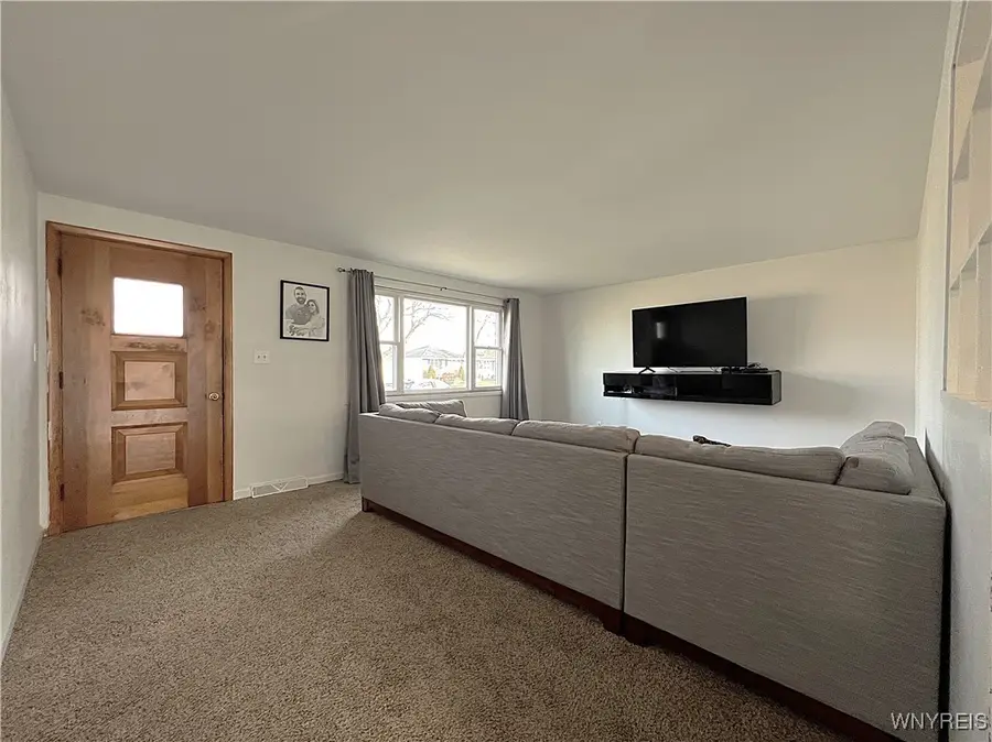 47 Temple Drive, Buffalo, NY 14225 - Image #2