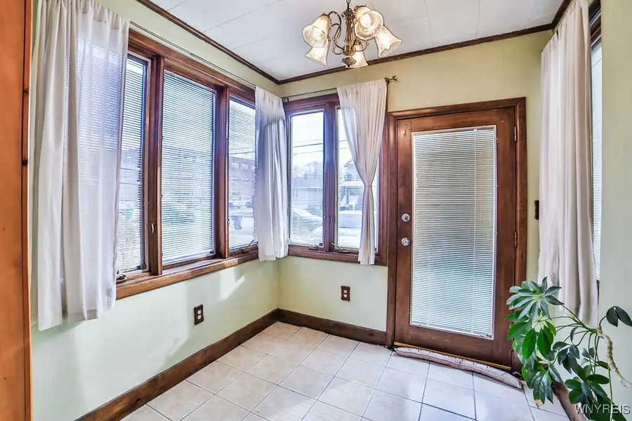 32 Lorraine Avenue, Buffalo, NY 14220 - Image #2